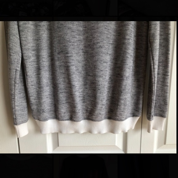 Aritzia Wilfred Long Sleeve Top - Picture 6 of 6